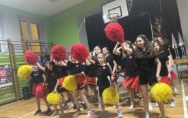 Występ cheerledears